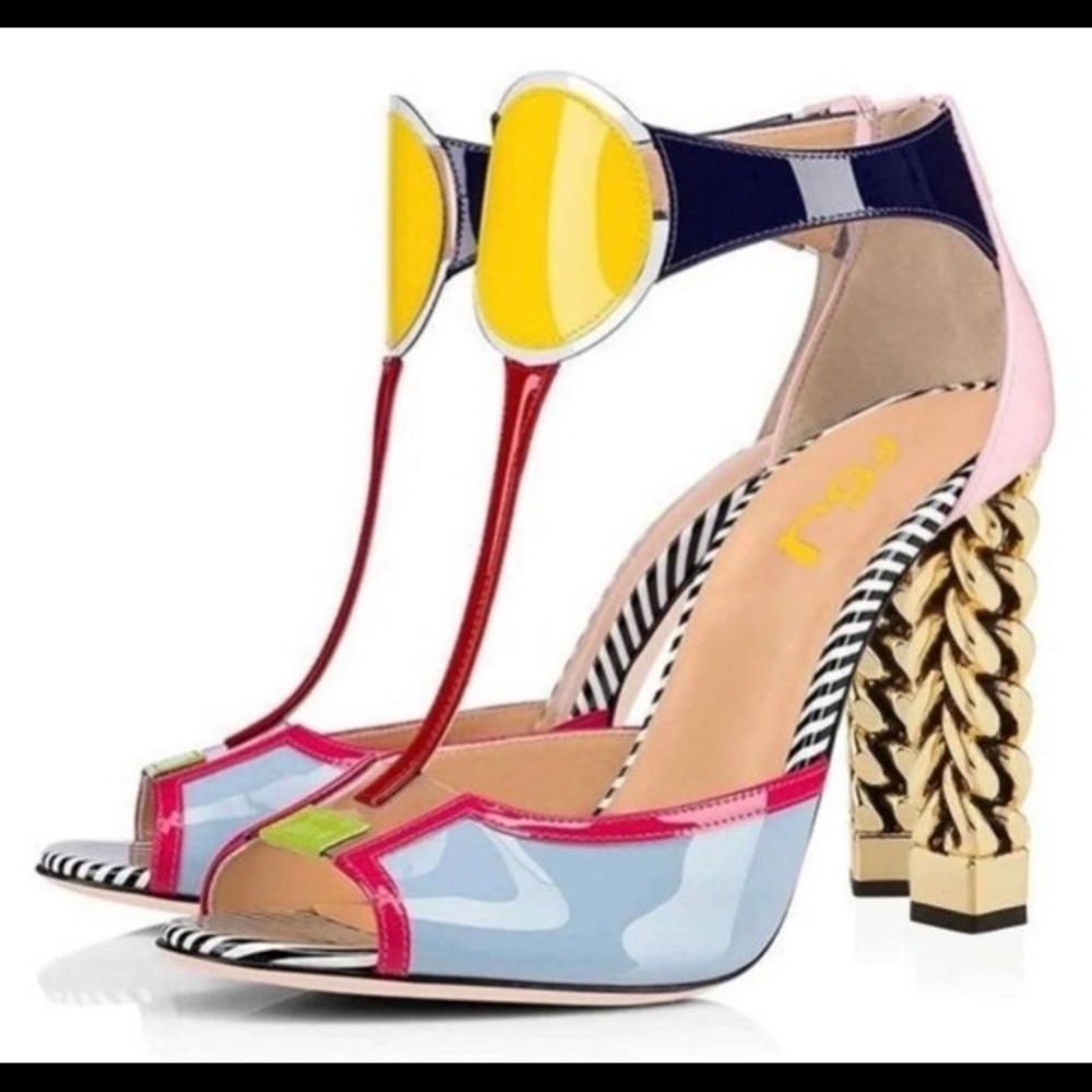 Multicolor Patent Leather T-Strap Heels/Sandals